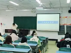 九游体育-战术基础动作持枪